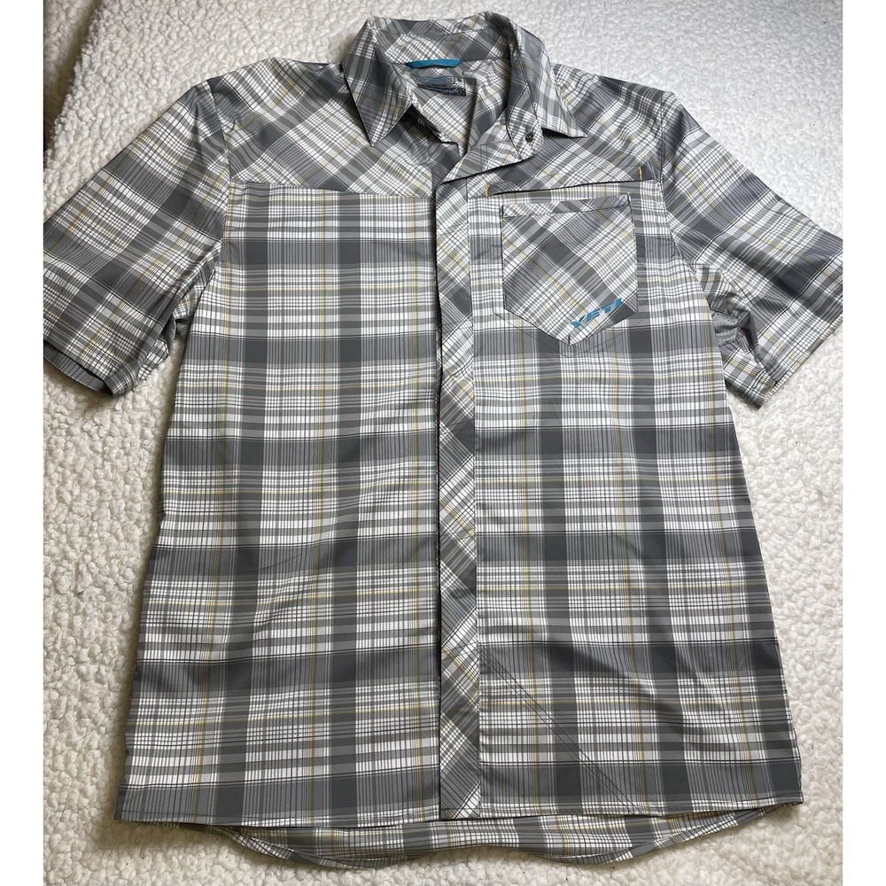 YETI Shirt Mens M Grey Plaid Short Sleeve Snap Up Zip Pocket Race